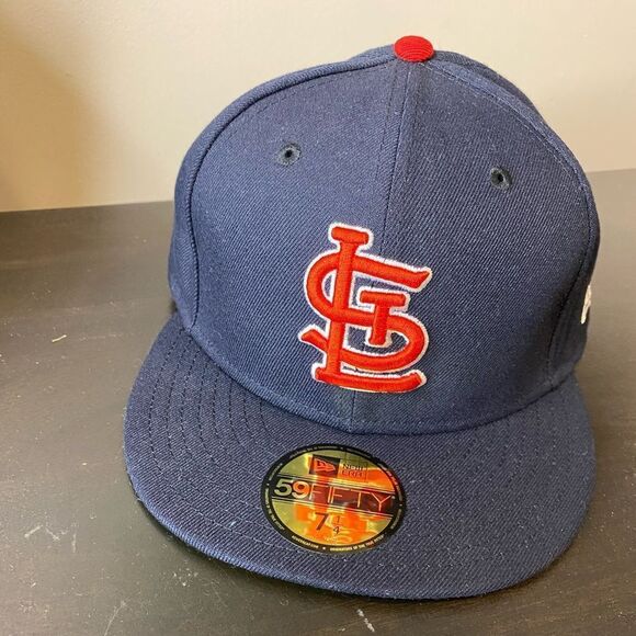 MWT St. Louis Cardinals Baseball fitted cap - Picture 1 of 7